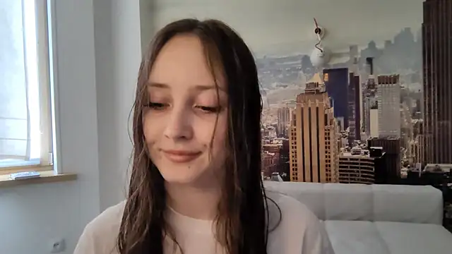 Snapshot of EvaSoShy chatting on August 6, 2026, 8:53 am EvaSoShy online show from August 6, 2026, 8:53 am
