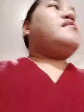 Snapshot of Andrea0414 chatting on March 8, 2025, 4:12 am Andrea0414 online show from March 8, 2025, 4:12 am