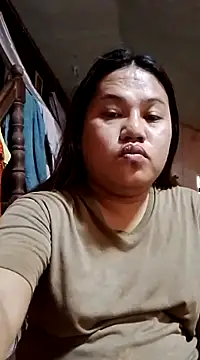 Snapshot of Andrea0414 chatting on March 9, 2025, 2:29 am Andrea0414 online show from March 9, 2025, 2:29 am