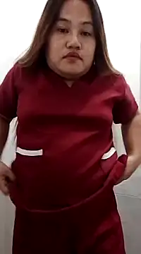 Snapshot of Andrea0414 chatting on March 6, 2025, 6:30 am Andrea0414 online show from March 6, 2025, 6:30 am