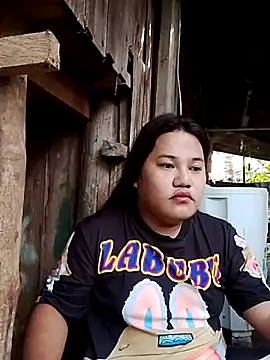 Snapshot of Andrea0414 chatting on February 19, 2025, 12:35 am Andrea0414 online show from February 19, 2025, 12:35 am