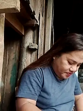 Snapshot of Andrea0414 chatting on March 16, 2025, 10:31 pm Andrea0414 online show from March 16, 2025, 10:31 pm