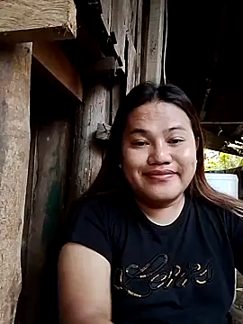 Snapshot of Andrea0414 chatting on March 17, 2025, 10:29 pm Andrea0414 online show from March 17, 2025, 10:29 pm