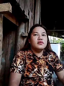 Snapshot of Andrea0414 chatting on January 8, 2025, 11:09 pm Andrea0414 online show from January 8, 2025, 11:09 pm