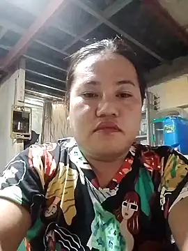 Snapshot of Andrea0414 chatting on February 7, 2025, 5:52 am Andrea0414 online show from February 7, 2025, 5:52 am