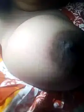 bongwife-priyanka online show from August 4, 2026, 7:29 pm