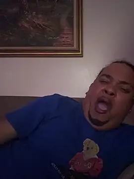 Snapshot of bigtio11 chatting on August 2, 2026, 11:02 pm bigtio11 online show from August 2, 2026, 11:02 pm