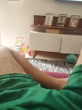Snapshot of esposadecorno chatting on August 3, 2026, 7:42 pm esposadecorno online show from August 3, 2026, 7:42 pm