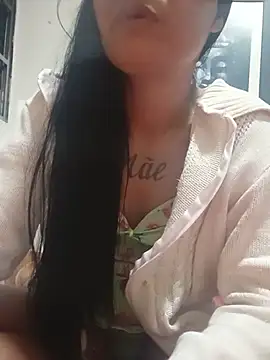 Melzinha444 online show from August 6, 2026, 11:55 pm