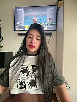 Snapshot of ivy-rios05 chatting on August 5, 2026, 4:12 pm ivy-rios05 online show from August 5, 2026, 4:12 pm