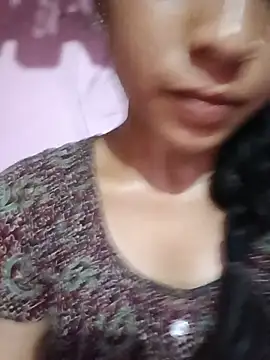 Snapshot of Miss-nitu chatting on August 5, 2026, 5:18 pm Miss-nitu online show from August 5, 2026, 5:18 pm