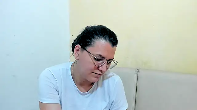 Snapshot of MARILYN_GARCIA chatting on April 29, 2026, 5:30 pm MARILYN GARCIA online show from April 29, 2026, 5:30 pm