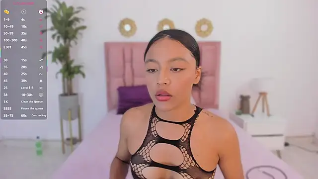 Snapshot of luna_kittyy chatting on August 6, 2026, 4:51 am luna kittyy online show from August 6, 2026, 4:51 am