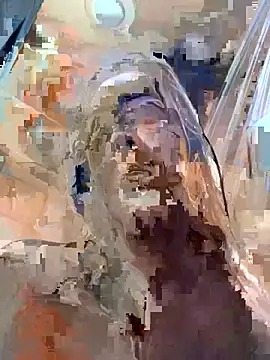 TYYGueraaa77 online show from August 8, 2026, 10:17 pm