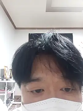 Snapshot of okay-boy chatting on August 7, 2026, 2:12 pm okay-boy online show from August 7, 2026, 2:12 pm