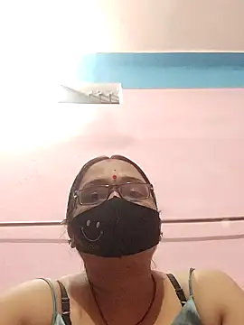 Desi sugar online show from August 8, 2026, 9:33 pm
