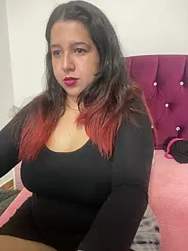 Snapshot of shara_ chatting on February 7, 2025, 4:06 am shara online show from February 7, 2025, 4:06 am