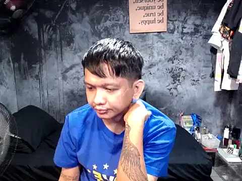 asianPinoy4you online show from October 31, 2025, 9:50 am