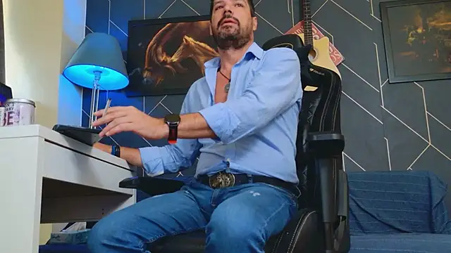 ChrisKox online show from September 15, 2025, 6:14 am