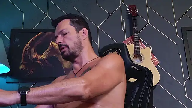 ChrisKox online show from February 16, 2026, 3:16 am