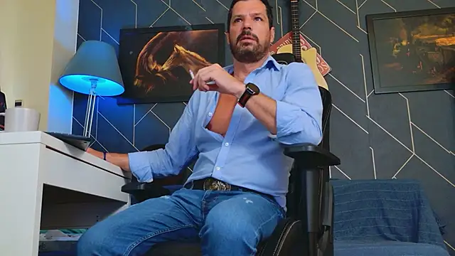 ChrisKox online show from September 25, 2025, 5:24 am