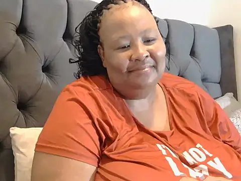 nancy111 online show from December 1, 2025, 2:07 pm