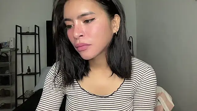 your bianca69 online show from April 1, 2026, 12:35 am