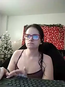 Snapshot of JessaBella chatting on December 4, 2024, 4:10 pm JessaBella online show from December 4, 2024, 4:10 pm