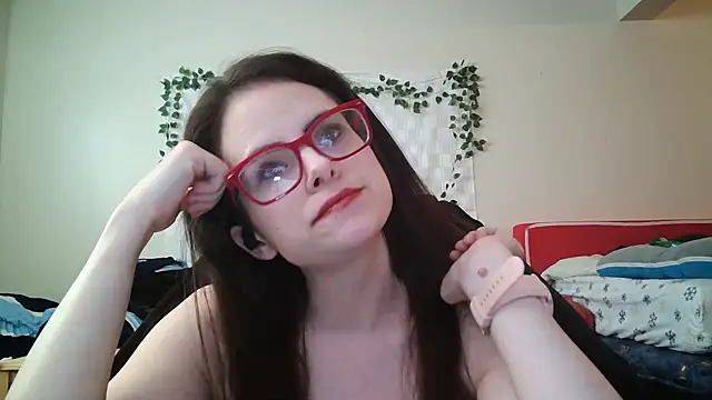 Snapshot of JessaBella chatting on March 18, 2025, 7:55 pm JessaBella online show from March 18, 2025, 7:55 pm