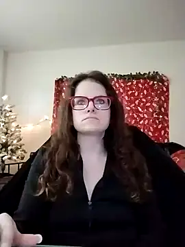 Snapshot of JessaBella chatting on December 3, 2024, 4:55 pm JessaBella online show from December 3, 2024, 4:55 pm