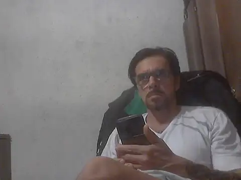 Snapshot of el_principe_hot chatting on September 15, 2025, 1:17 am el principe hot online show from September 15, 2025, 1:17 am