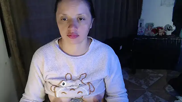 Snapshot of kattydirtylol chatting on November 26, 2025, 12:43 am kattydirtylol online show from November 26, 2025, 12:43 am