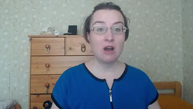 Smart Rose online show from April 11, 2026, 1:04 pm