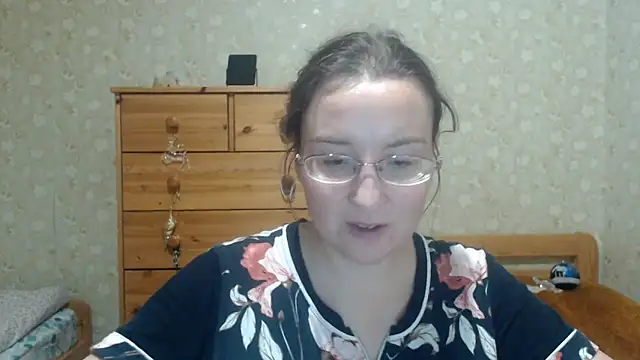 Smart Rose online show from January 6, 2026, 8:24 pm