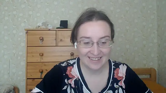 Smart Rose online show from April 4, 2026, 12:34 pm