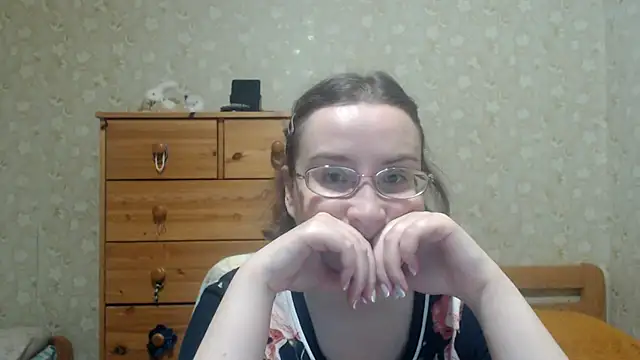 Smart Rose online show from April 2, 2026, 6:14 pm