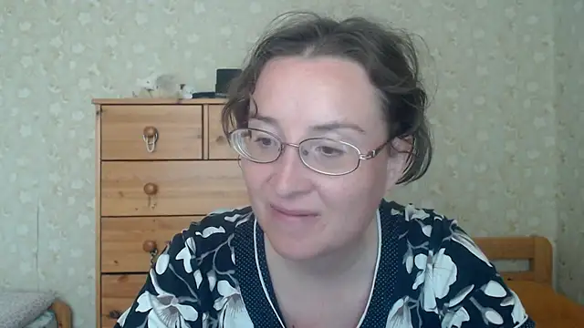 Snapshot of Smart_Rose chatting on May 9, 2026, 2:53 pm Smart Rose online show from May 9, 2026, 2:53 pm