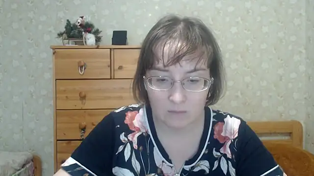 Smart Rose online show from February 13, 2026, 1:44 pm