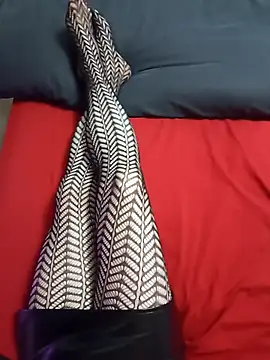 JulietteMaitresse online show from November 11, 2025, 8:03 pm