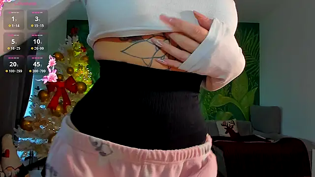 PinkyisHere online show from December 3, 2025, 1:54 pm