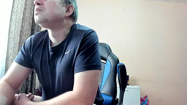 Snapshot of SanFrantsisko chatting on February 17, 2026, 10:12 am SanFrantsisko online show from February 17, 2026, 10:12 am