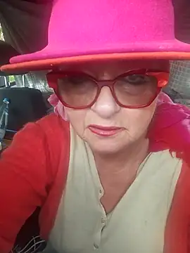 MucMilf59 online show from October 20, 2025, 8:26 am