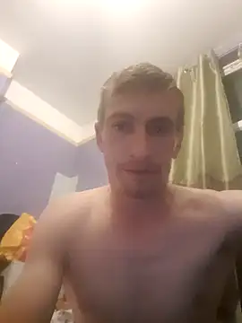 Snapshot of SexyMan2020ka chatting on October 1, 2025, 9:40 pm SexyMan2020ka online show from October 1, 2025, 9:40 pm