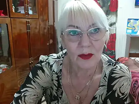 Snapshot of JenaCheim chatting on February 10, 2025, 8:53 pm JenaCheim online show from February 10, 2025, 8:53 pm