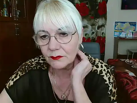 Snapshot of JenaCheim chatting on February 25, 2025, 6:25 am JenaCheim online show from February 25, 2025, 6:25 am