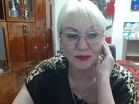 Snapshot of JenaCheim chatting on March 4, 2025, 8:05 pm JenaCheim online show from March 4, 2025, 8:05 pm