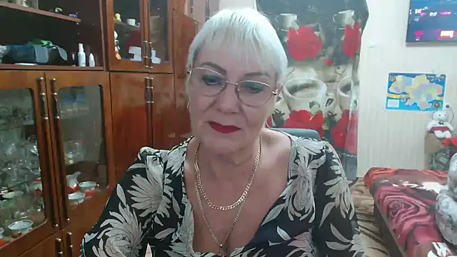 Snapshot of JenaCheim chatting on October 7, 2025, 5:52 am JenaCheim online show from October 7, 2025, 5:52 am