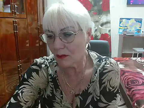 Snapshot of JenaCheim chatting on March 13, 2025, 8:22 pm JenaCheim online show from March 13, 2025, 8:22 pm