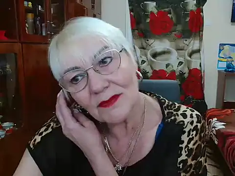 Snapshot of JenaCheim chatting on March 10, 2025, 7:00 am JenaCheim online show from March 10, 2025, 7:00 am