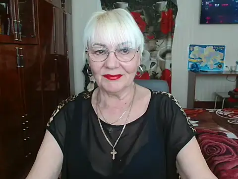 Snapshot of JenaCheim chatting on March 18, 2025, 6:39 am JenaCheim online show from March 18, 2025, 6:39 am